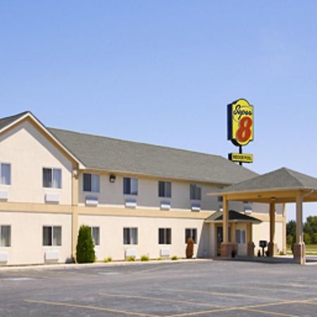 Super 8 By Wyndham Huntington Hotel Ngoại thất bức ảnh